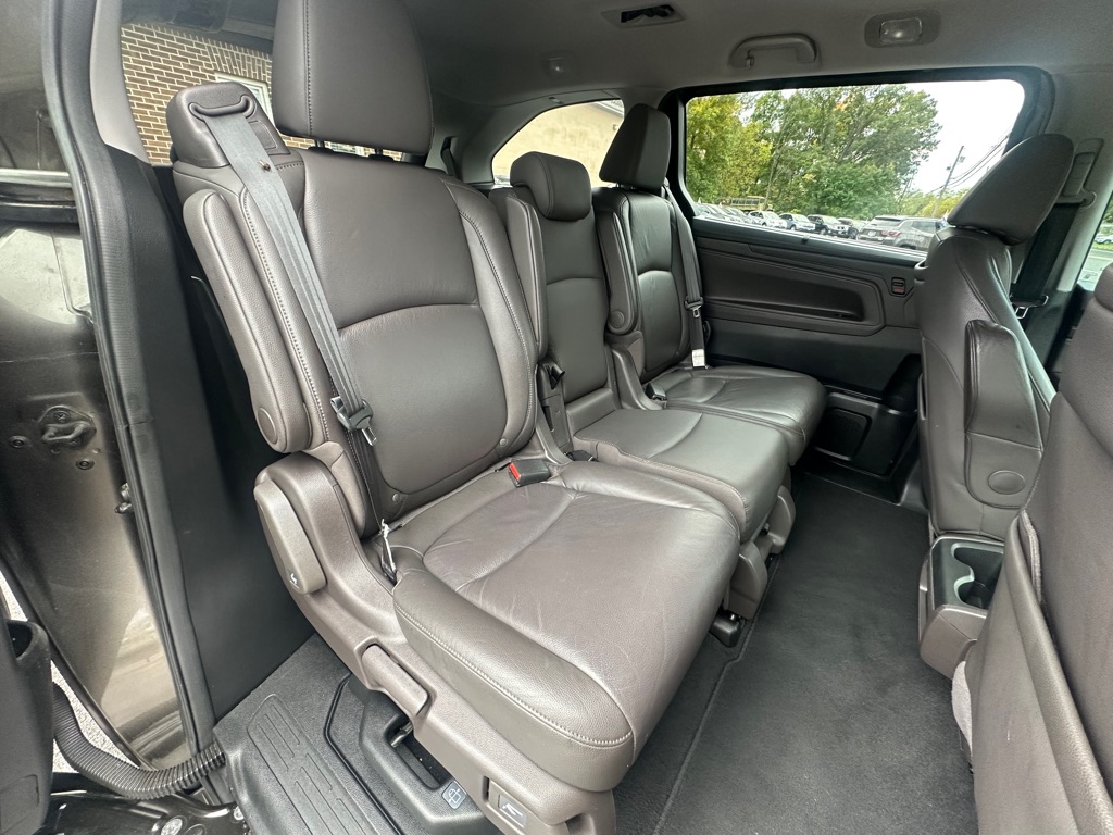 Photo 8 of this HONDA ODYSSEY