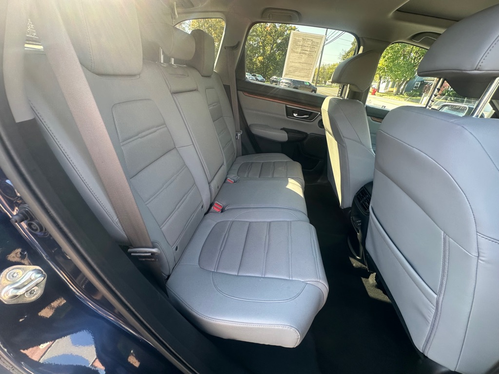 Photo 8 of this HONDA CR-V