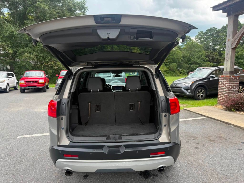 Photo 8 of this GMC ACADIA