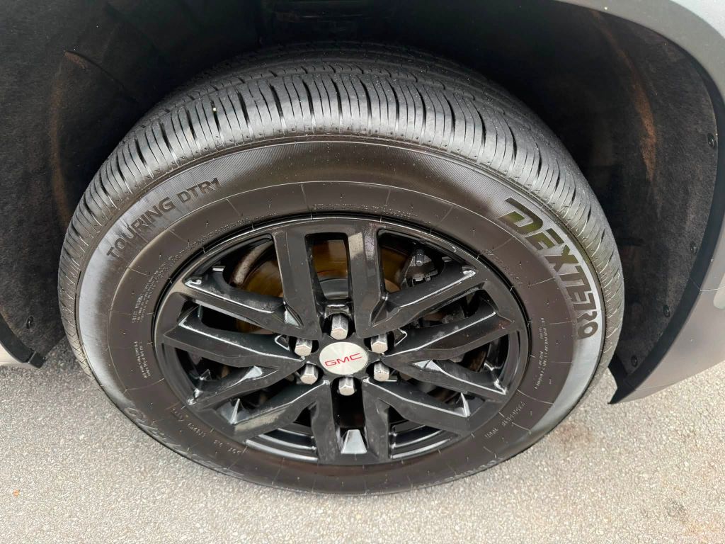 Photo 37 of this GMC ACADIA