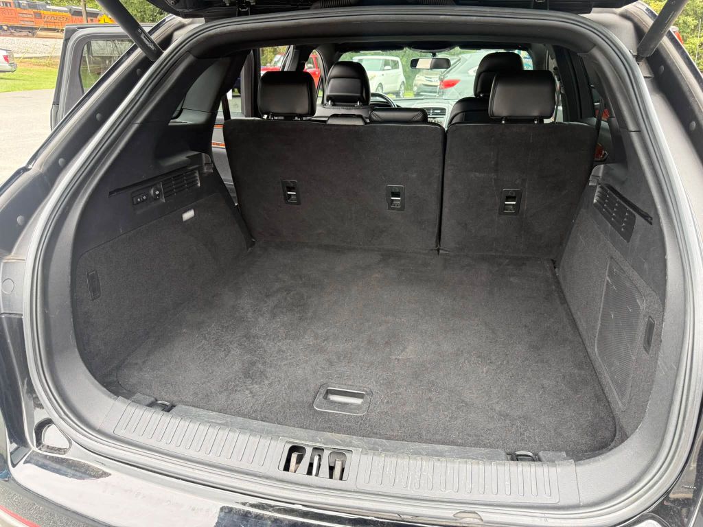 Photo 29 of this LINCOLN MKX