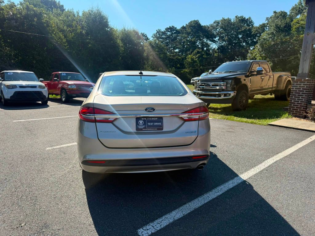Photo 5 of this FORD FUSION