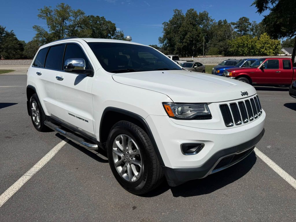 Photo 3 of this JEEP GRAND CHEROKEE