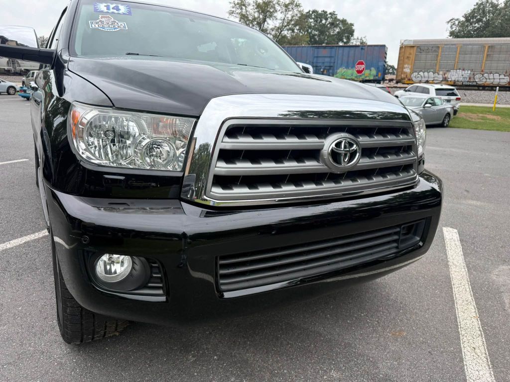Photo 13 of this TOYOTA SEQUOIA