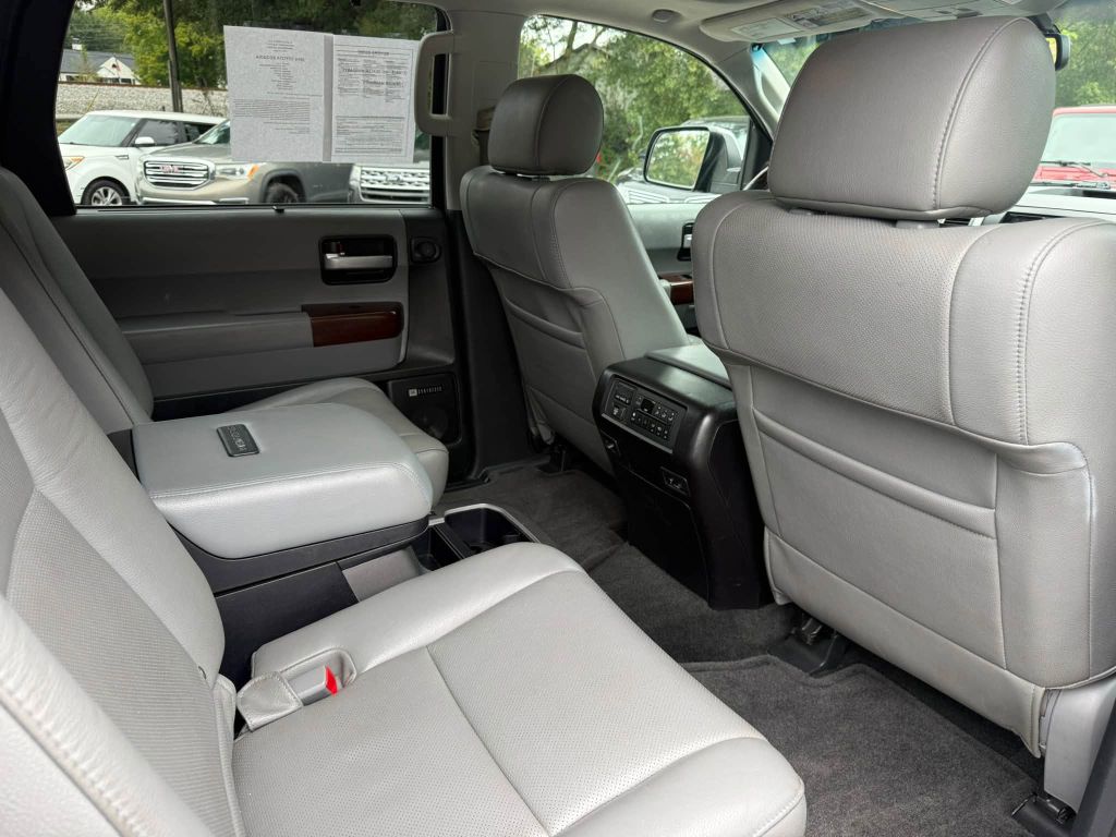 Photo 22 of this TOYOTA SEQUOIA