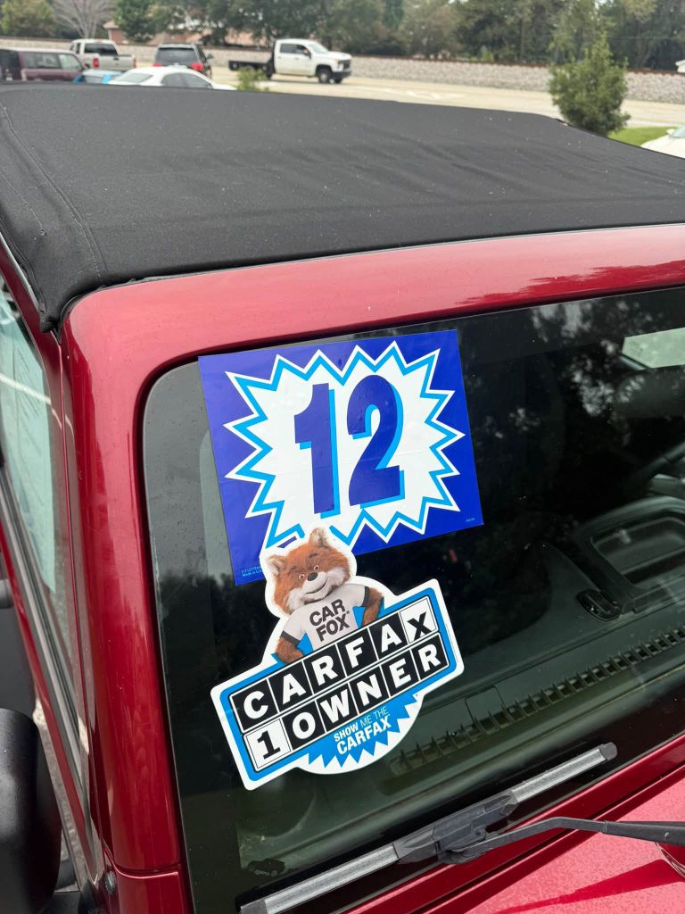 Photo 10 of this JEEP WRANGLER