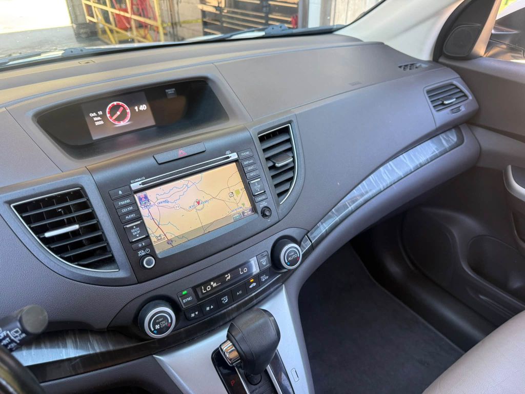 Photo 26 of this HONDA CR-V