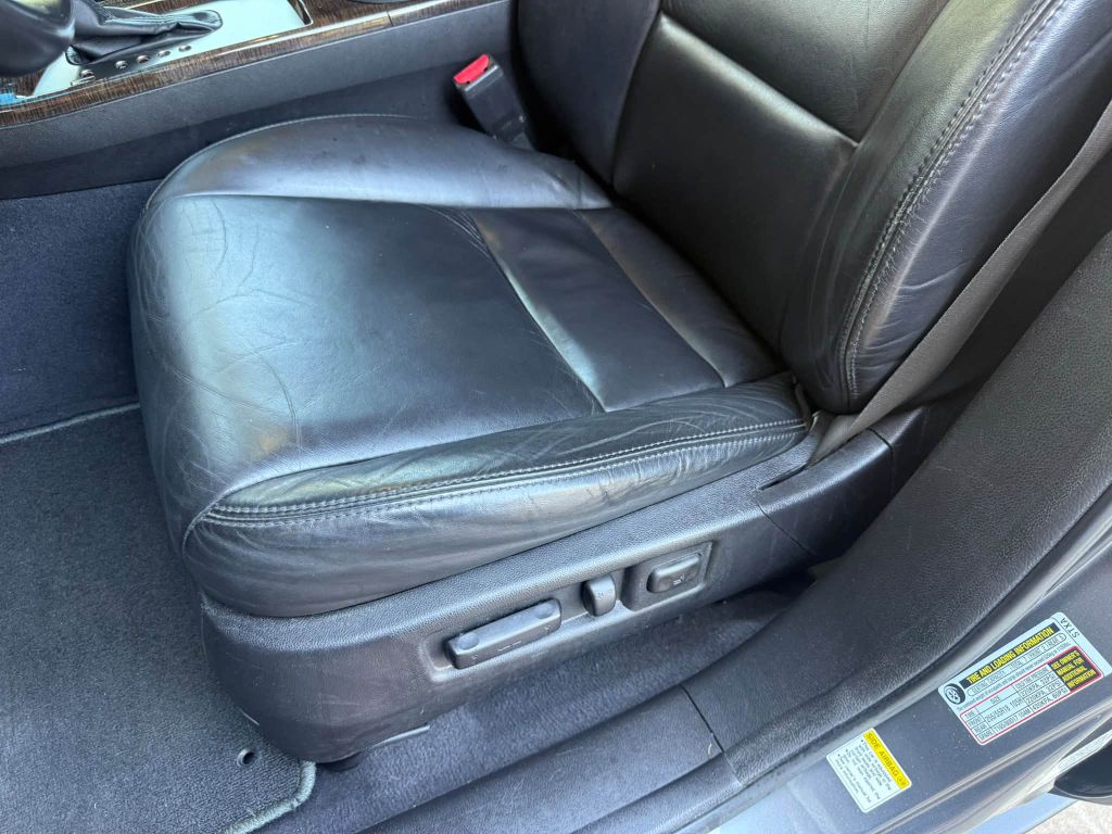 Photo 14 of this ACURA MDX