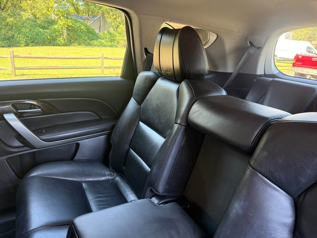 Photo 17 of this ACURA MDX