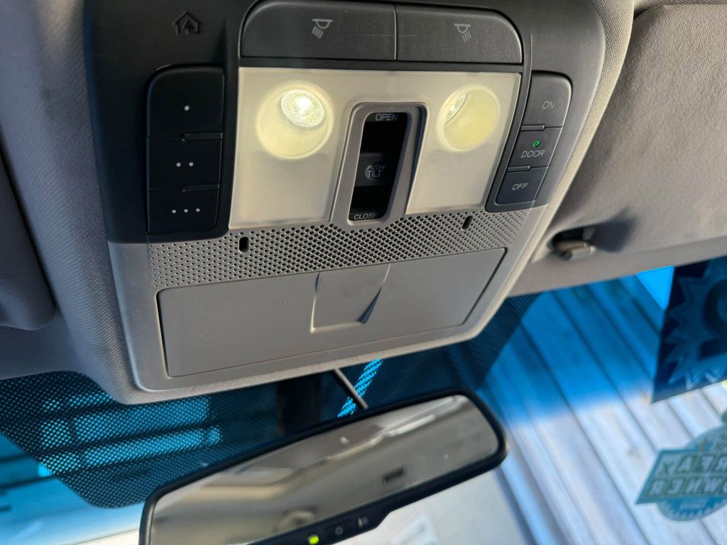 Photo 29 of this ACURA MDX