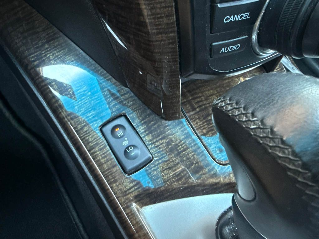 Photo 30 of this ACURA MDX