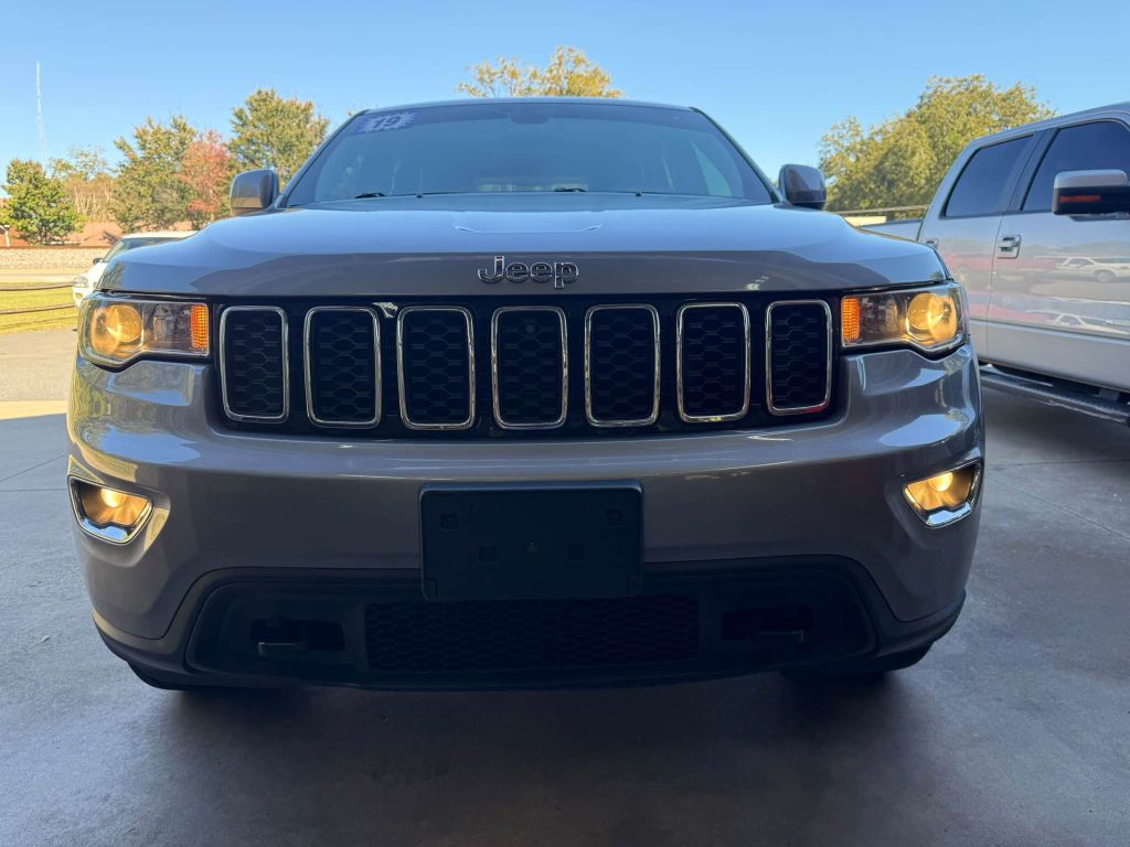 Photo 12 of this JEEP GRAND CHEROKEE