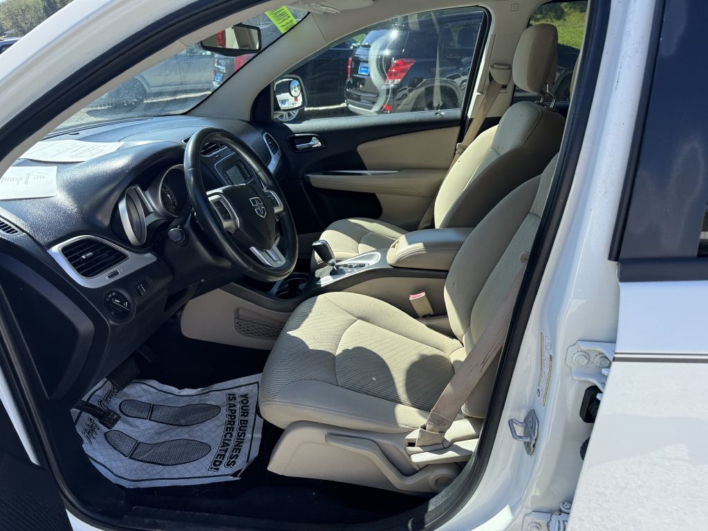 Photo 5 of this DODGE JOURNEY