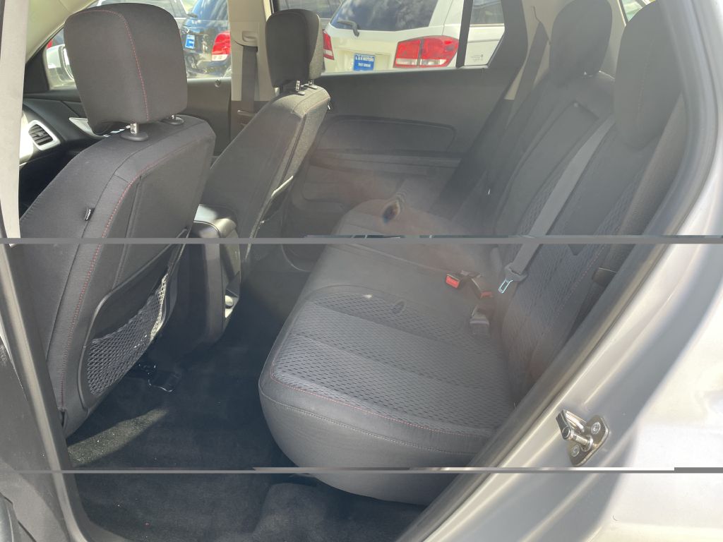 Photo 6 of this GMC TERRAIN
