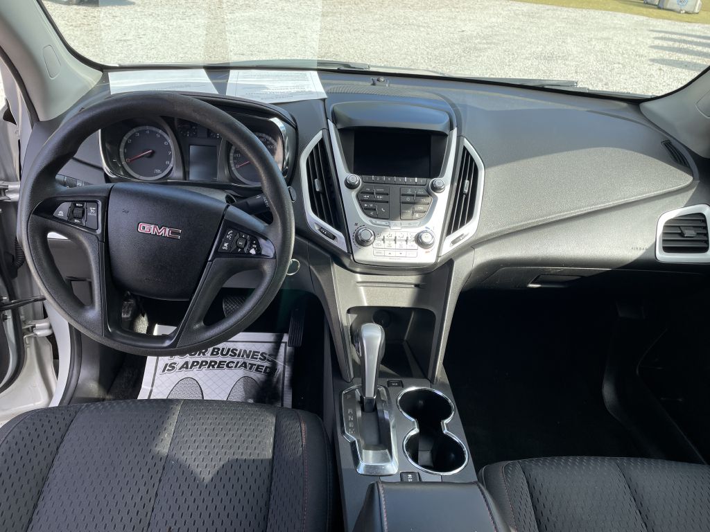 Photo 9 of this GMC TERRAIN