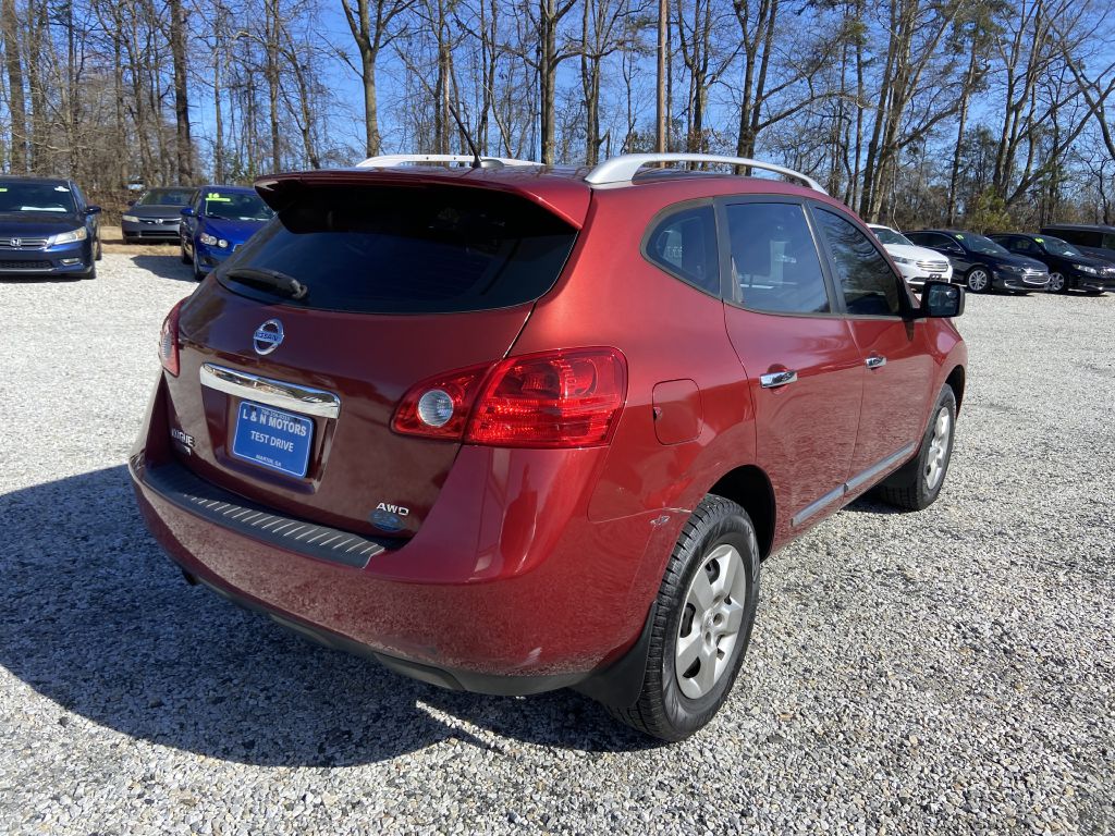 Photo 3 of this NISSAN ROGUE SELECT