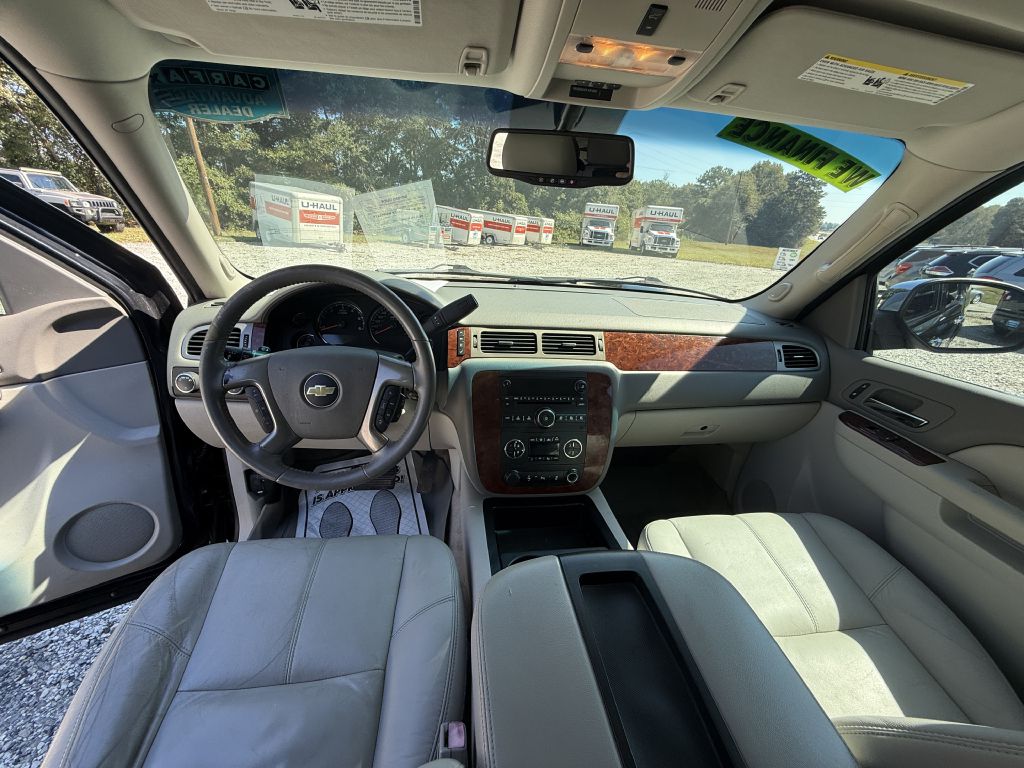 Photo 11 of this CHEVROLET TAHOE
