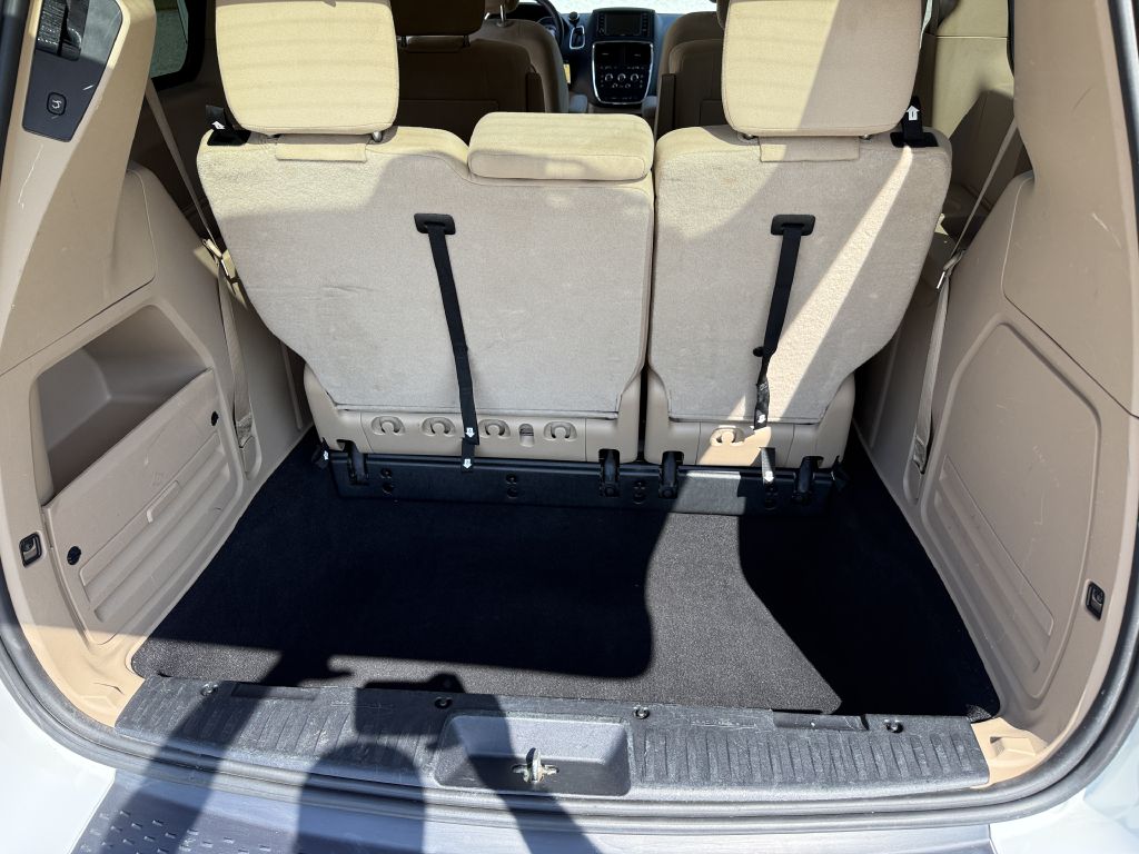 Photo 8 of this DODGE GRAND CARAVAN