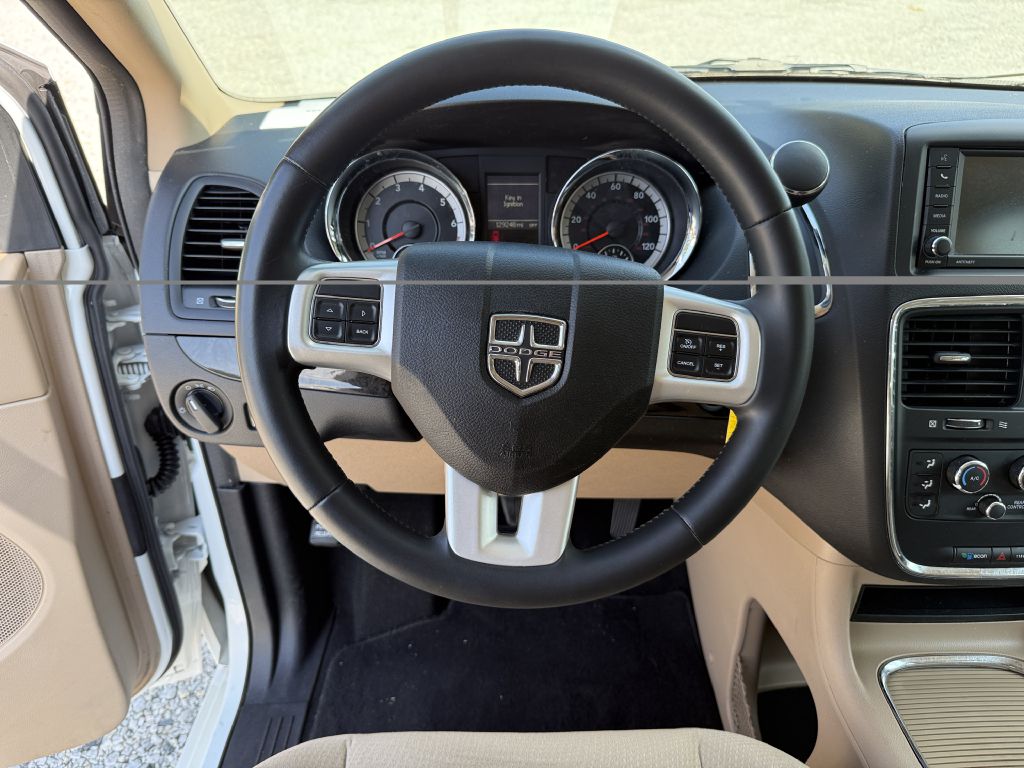 Photo 9 of this DODGE GRAND CARAVAN