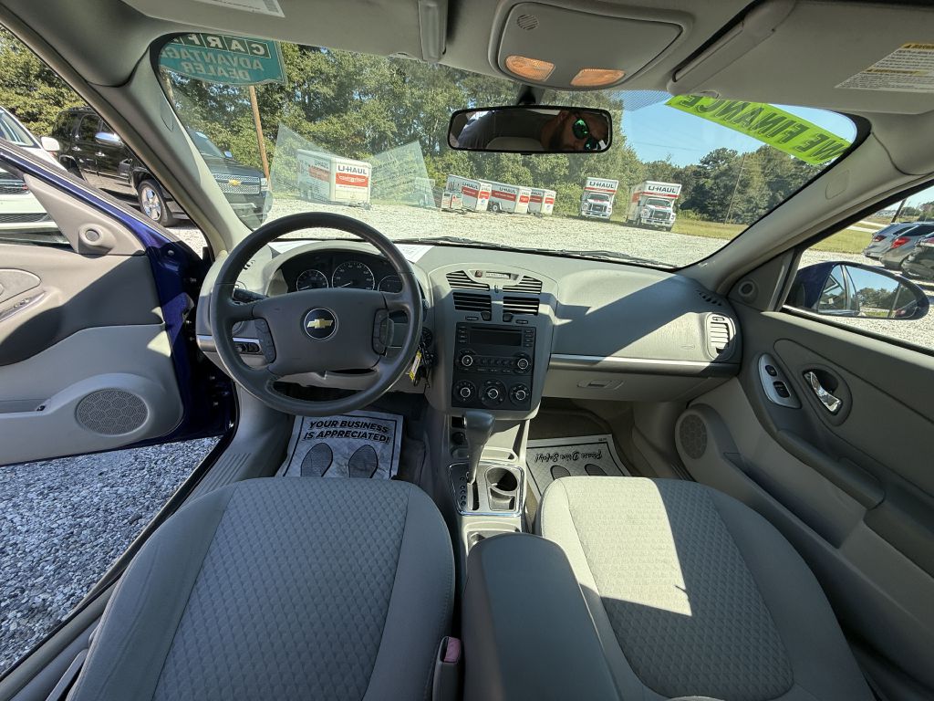 Photo 8 of this CHEVROLET MALIBU
