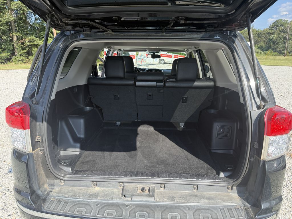 Photo 7 of this TOYOTA 4RUNNER