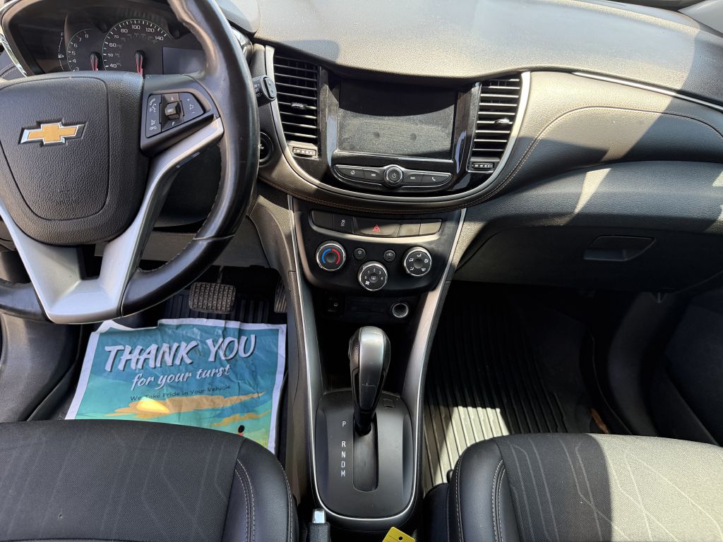 Photo 9 of this CHEVROLET TRAX