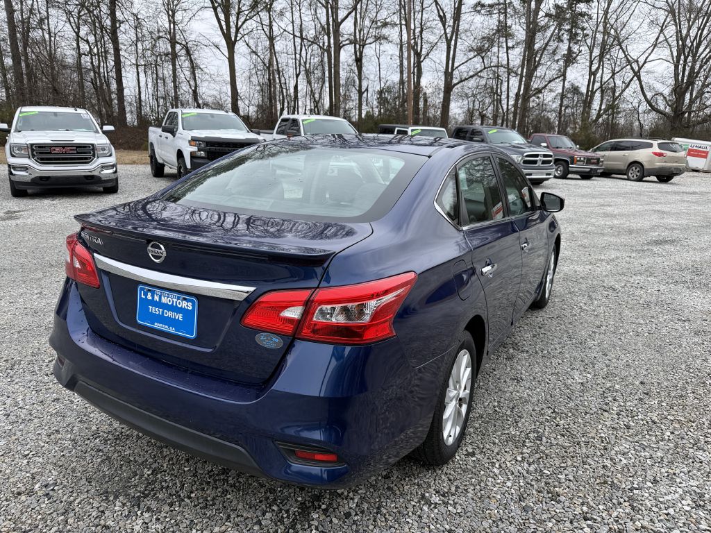 Photo 3 of this NISSAN SENTRA