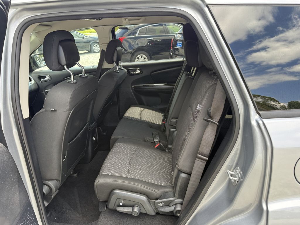 Photo 6 of this DODGE JOURNEY