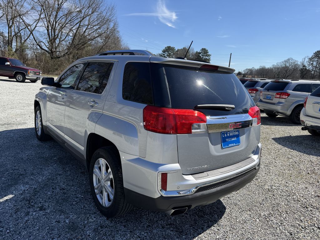 Photo 4 of this GMC TERRAIN
