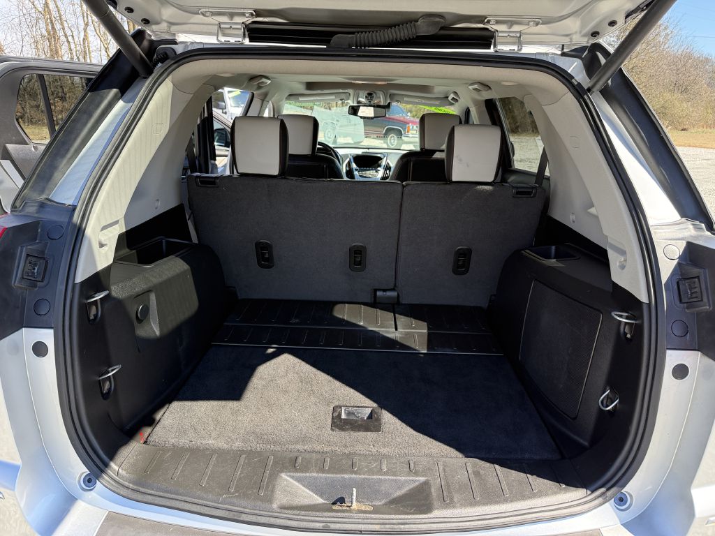 Photo 7 of this GMC TERRAIN
