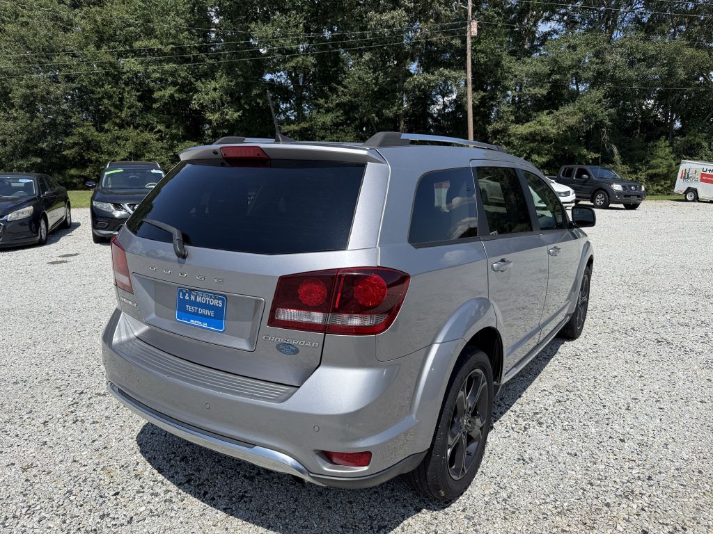 Photo 3 of this DODGE JOURNEY