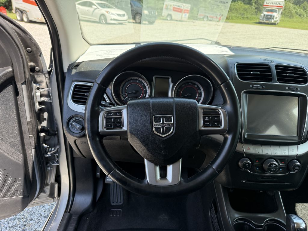 Photo 8 of this DODGE JOURNEY