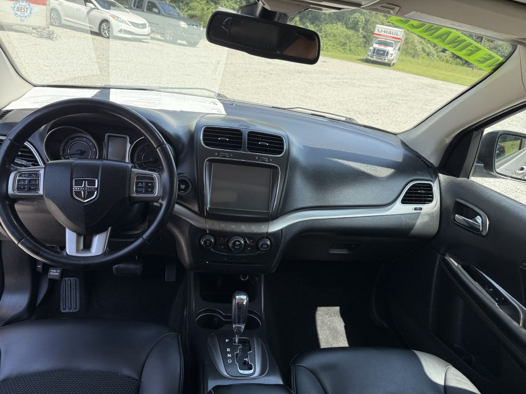 Photo 9 of this DODGE JOURNEY