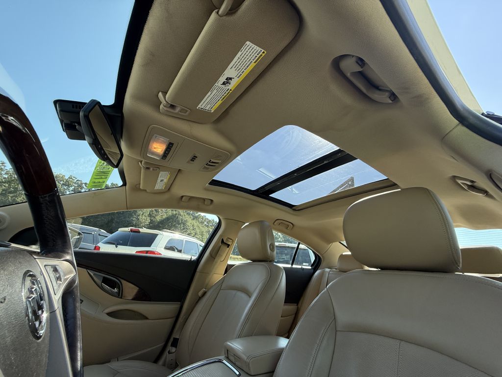 Photo 9 of this BUICK LACROSSE