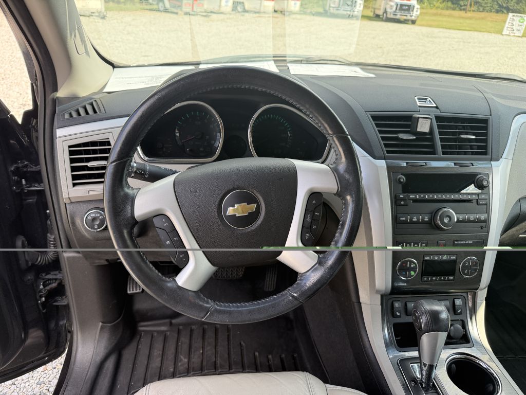 Photo 11 of this CHEVROLET TRAVERSE