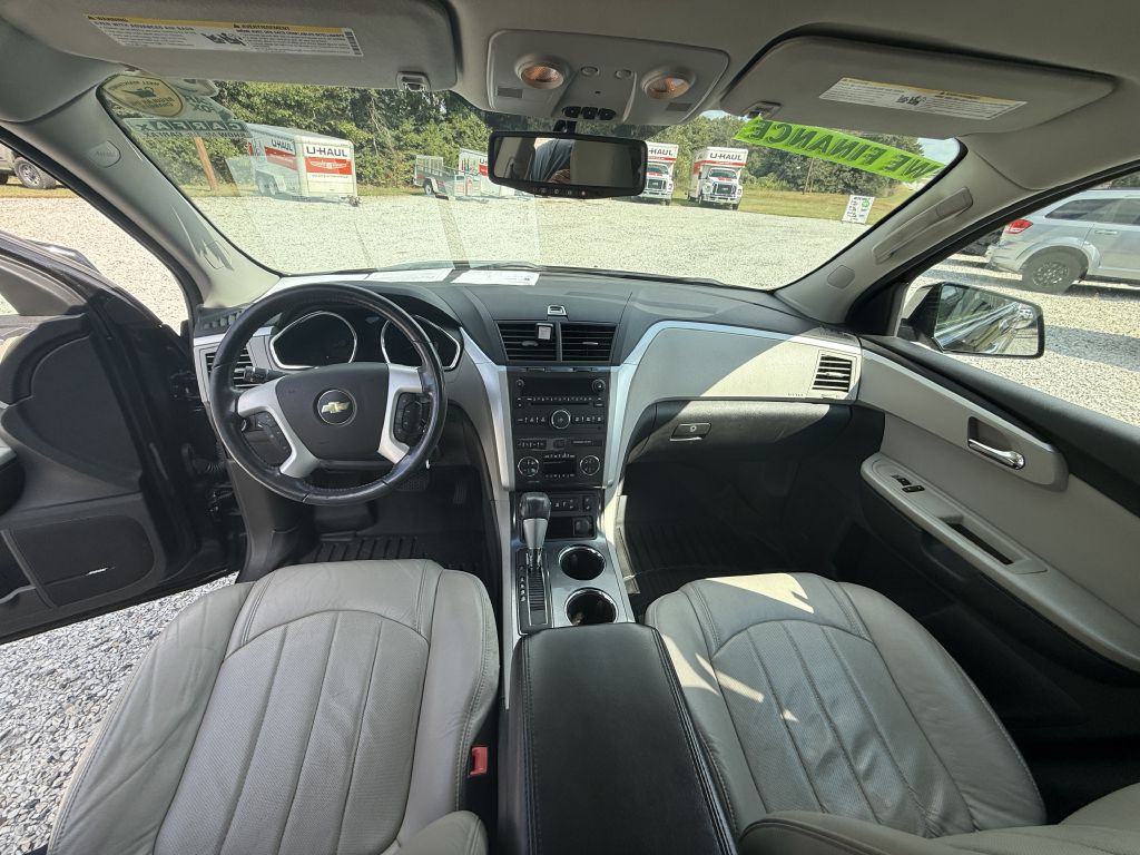 Photo 12 of this CHEVROLET TRAVERSE