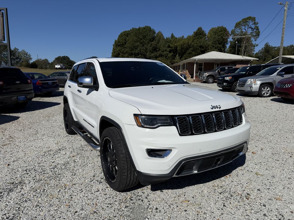 Photo 2 of this JEEP GRAND CHEROKEE