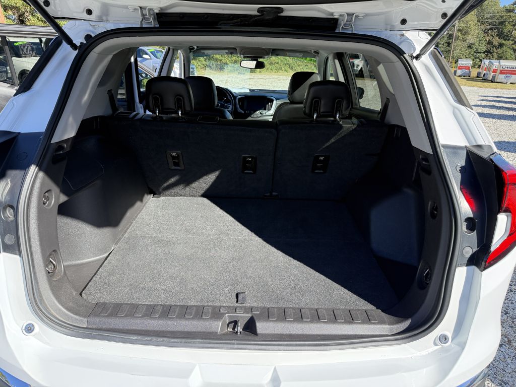 Photo 7 of this GMC TERRAIN