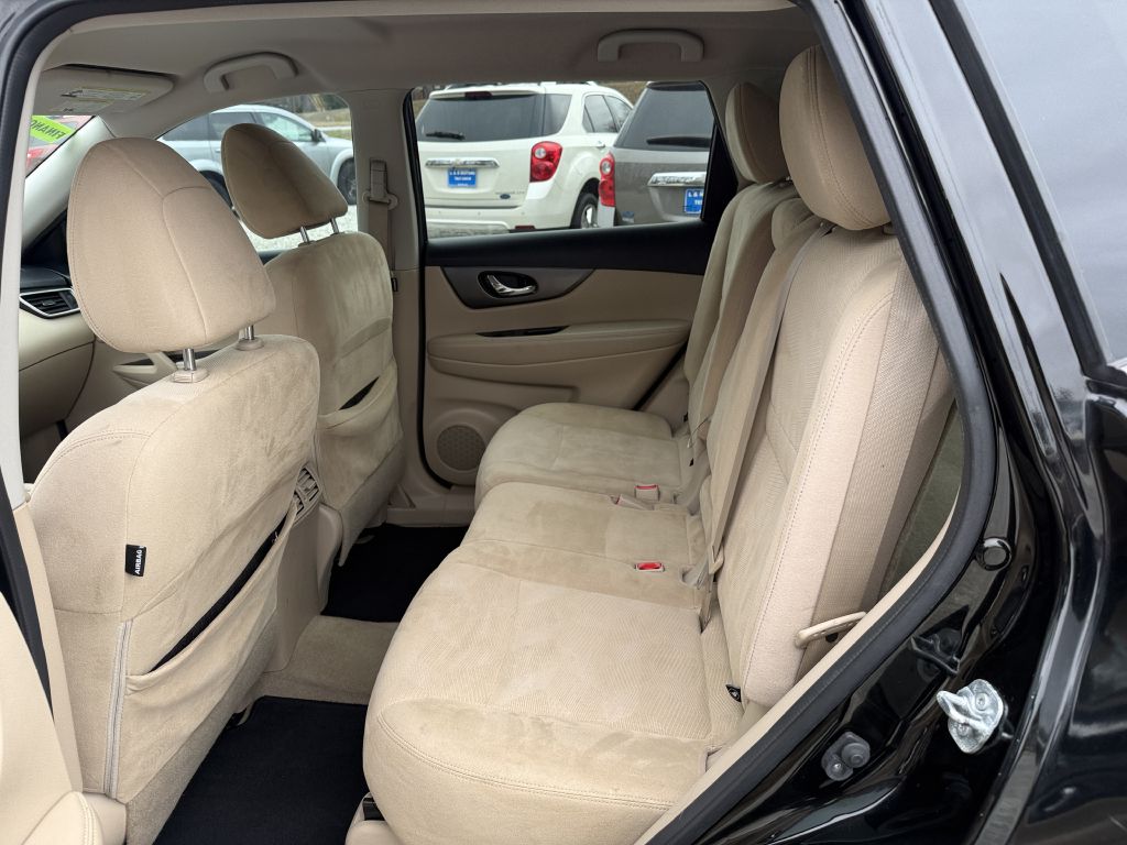Photo 6 of this NISSAN ROGUE