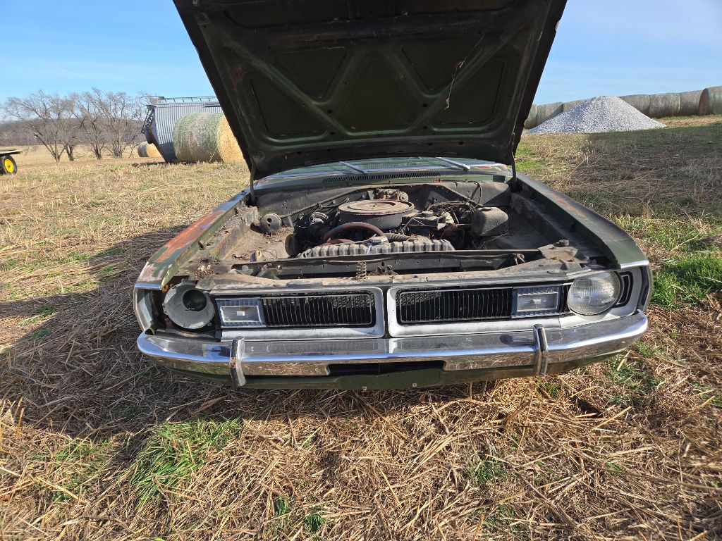 Photo 14 of this DODGE DART