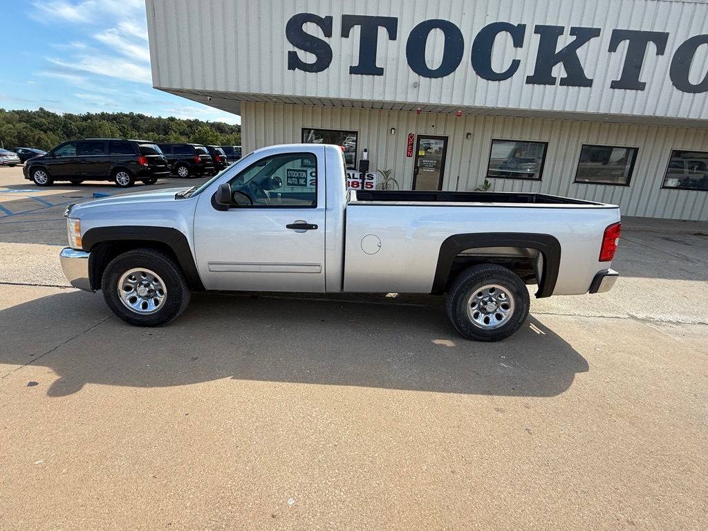 Photo 2 of this CHEVROLET SILVERADO 1500