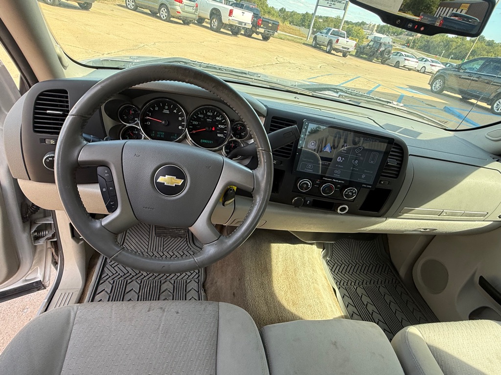 Photo 13 of this CHEVROLET SILVERADO 1500