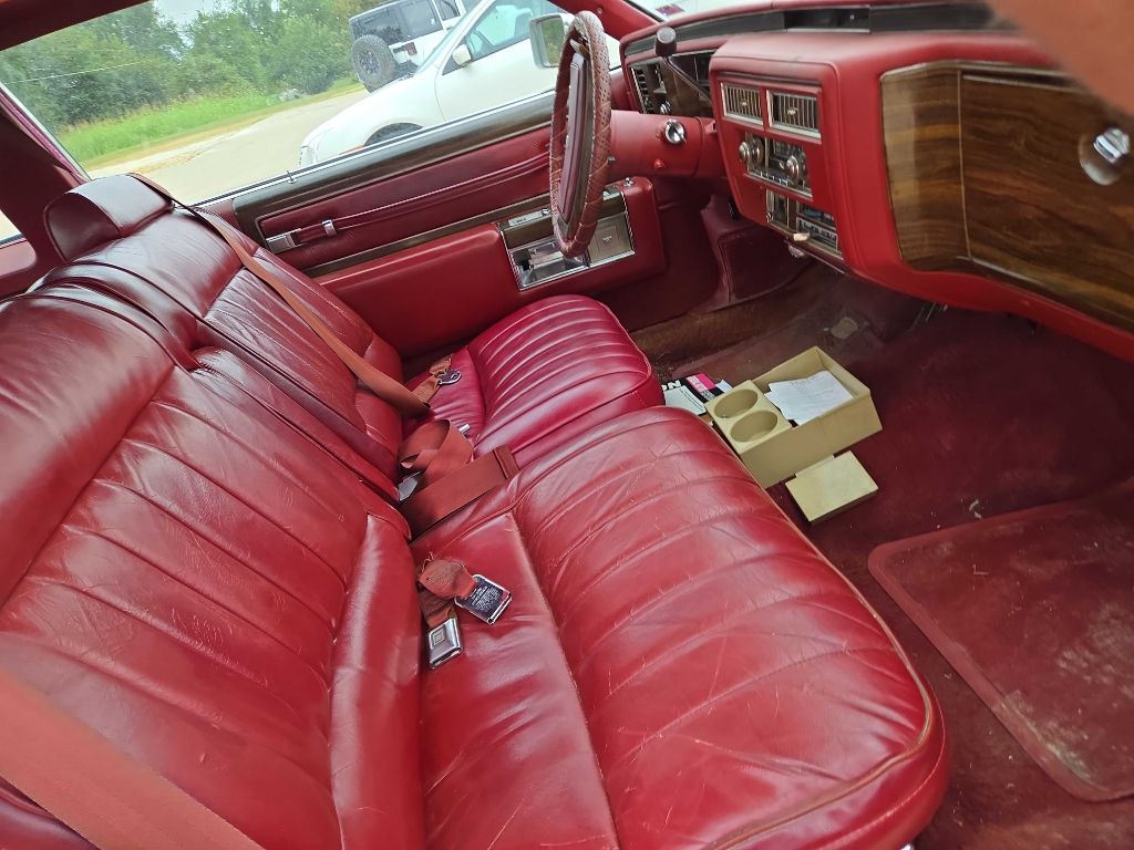 Photo 6 of this CADILLAC COUPE DEVILLE
