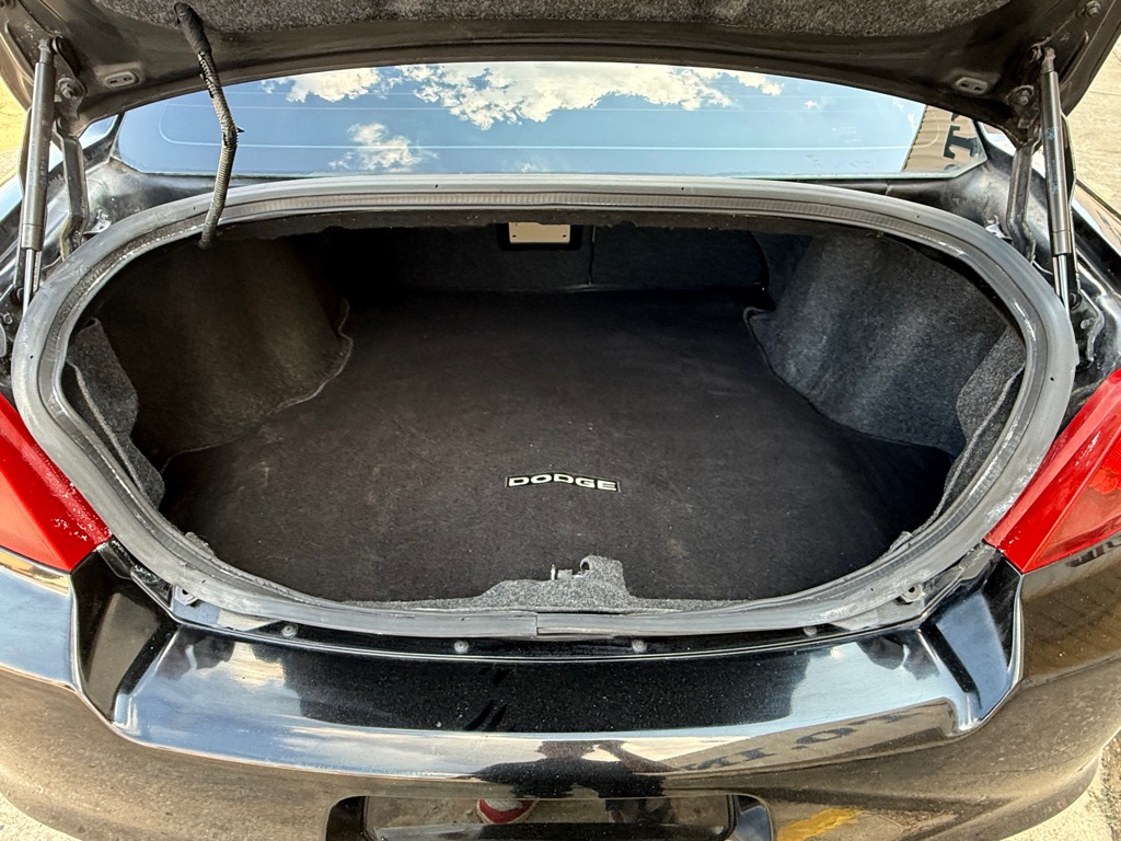 Photo 9 of this DODGE AVENGER