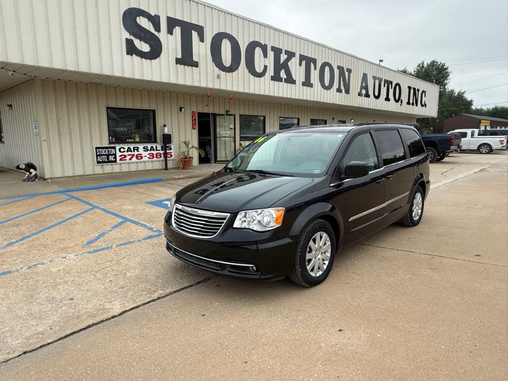2016 CHRYSLER TOWN & COUNTRY