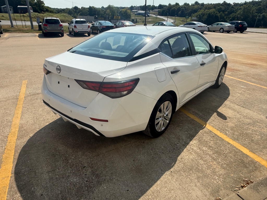 Photo 5 of this NISSAN SENTRA