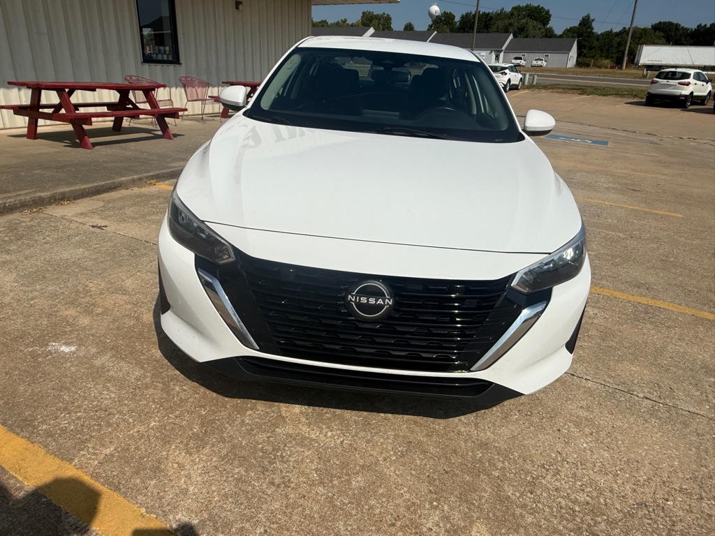 Photo 8 of this NISSAN SENTRA