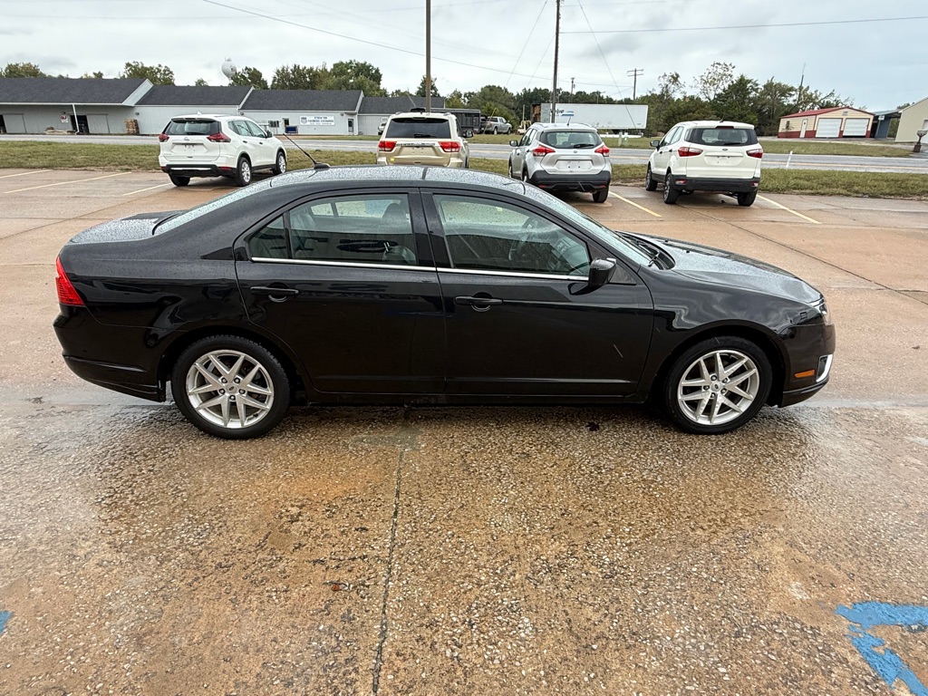 Photo 6 of this FORD FUSION