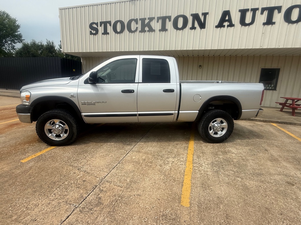 Photo 2 of this DODGE RAM 2500