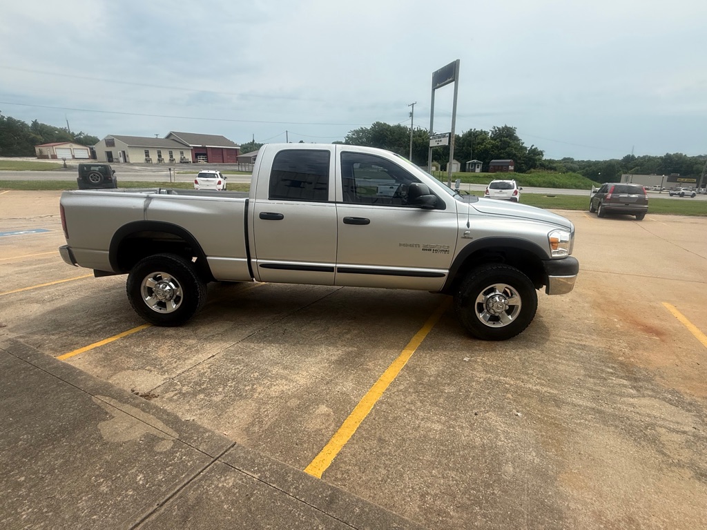 Photo 6 of this DODGE RAM 2500